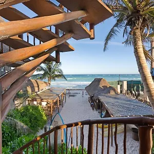 https://playa-canek-hotel-spa-boutique.tulum-hotels.net